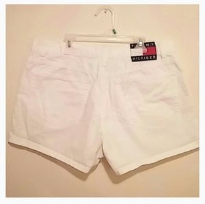 VINTAGE Tommy Hilfiger Shorts